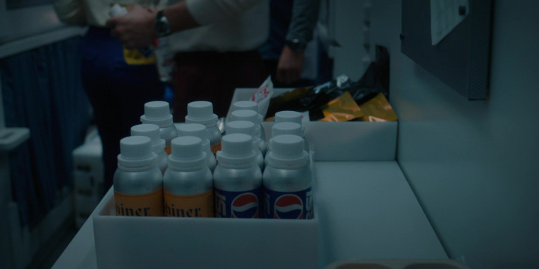 Shiner Beer and Pepsi Drinks in For All Mankind S03E06 New Eden (2021)
