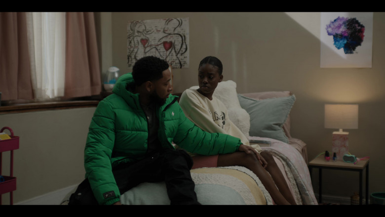 Superdry Green Puffer Jacket in The Chi S05E06 Bring It On Home To Me (3)