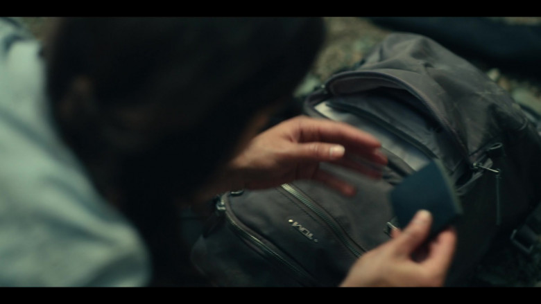 TUMI Backpack of Melissa Barrera as Liv in Keep Breathing S01E04 Departures (1)