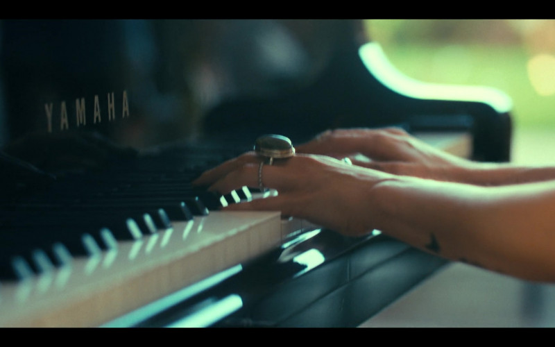 Yamaha Piano in Purple Hearts (2022)