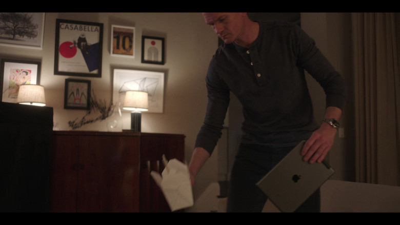 Apple iPad Tablet of Neil Patrick Harris as Michael Lawson in Uncoupled S01E03 Chapter 3 (2022)