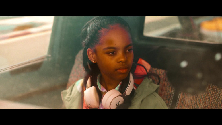 Beats Headphones of Zion Broadnax as Paige in Day Shift Movie (4)
