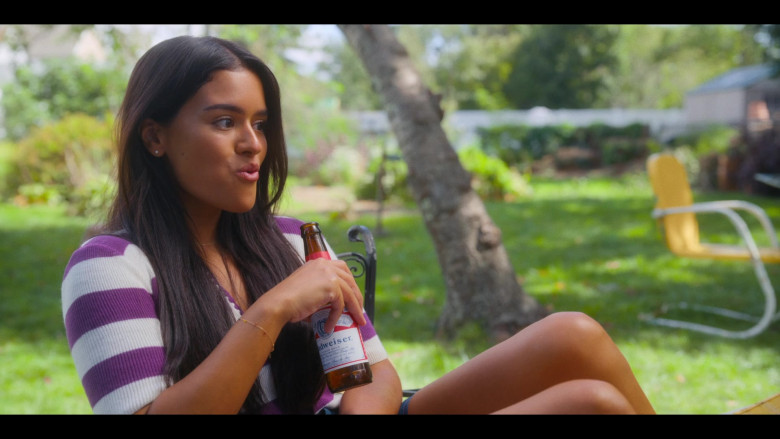 Budweiser Beer in Bridge and Tunnel S02E05 Bloodshot Eyes (2)