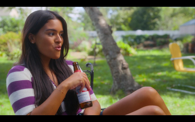 Budweiser Beer in Bridge and Tunnel S02E05 Bloodshot Eyes (2)