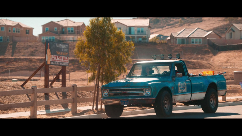 Chevrolet Pickup Truck of Jamie Foxx as Bud Jablonski in Day Shift (12)