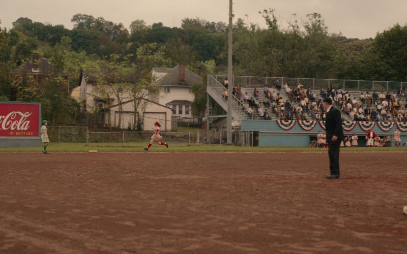 Coca-Cola Billboard in A League of Their Own S01E04 Switch Hitter (1)