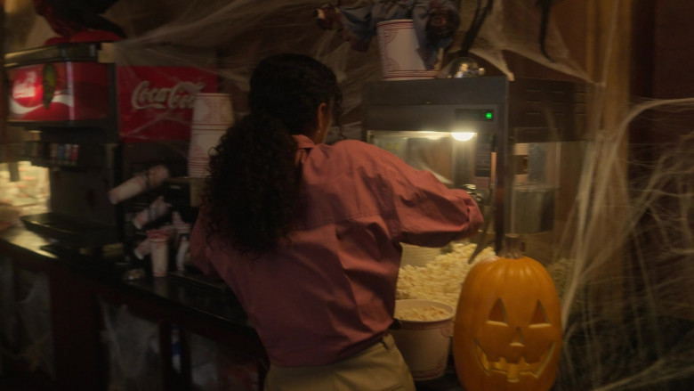 Coca-Cola Fountain Machine in Pretty Little Liars Original Sin S01E05 Chapter Five The Night He Came Home (2)