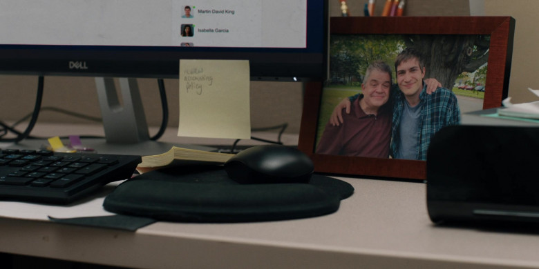 Dell Monitor in I Love My Dad (1)