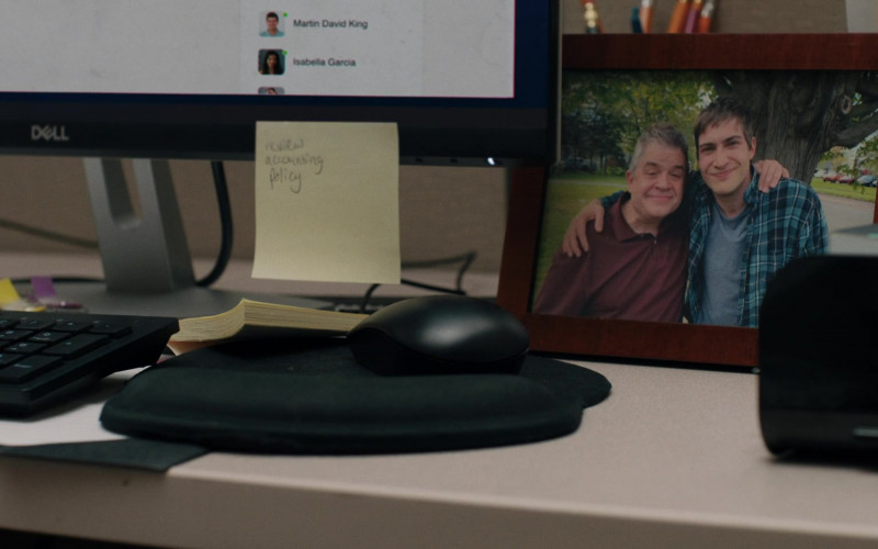 Dell Monitor in I Love My Dad (1)