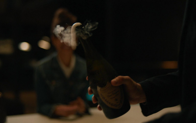 Dom Pérignon Champagne in Surface S01E06 The Myth of California (1)