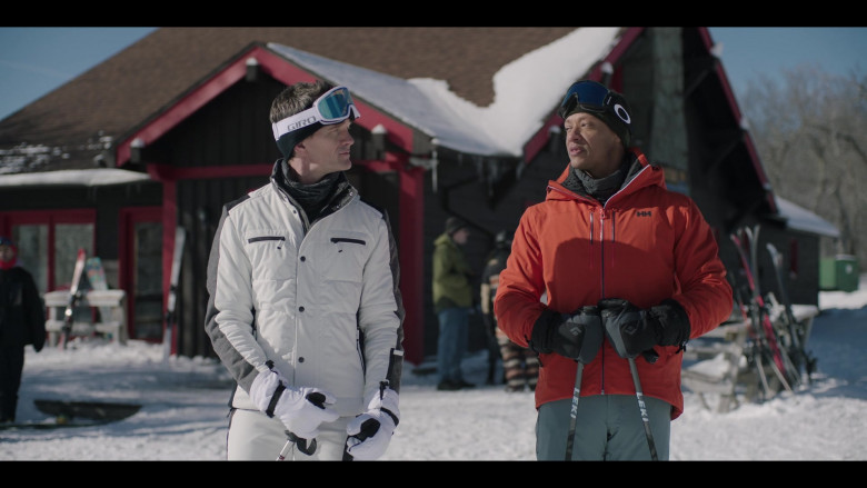 Giro Ski Goggles of Neil Patrick Harris as Michael Lawson and Oakley Ski Goggles and Helly Hansen Jacket of Emerson Brooks as Billy Burns in Uncoupled S01E07 Chapter 7 (2022)
