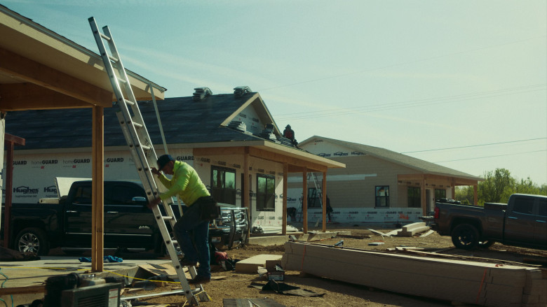 Hughes Lumber and Ox Engineered Products HomeGuard Woven Housewrap in Reservation Dogs S02E03 Roofing (2)