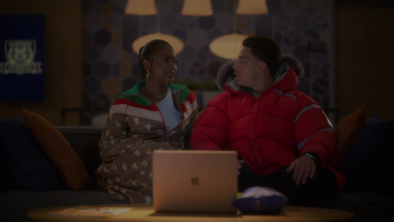 Microsoft Surface Laptop in Grown-ish S05E05 You Don't Know Me (2)