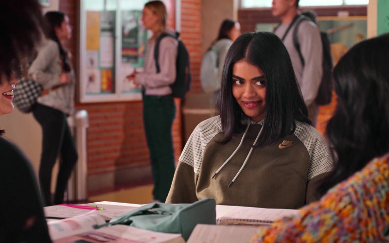 Nike Women's Hoodie Worn by Megan Suri as Aneesa Qureshi in Never Have I Ever S03E05 …been ghosted (2022)