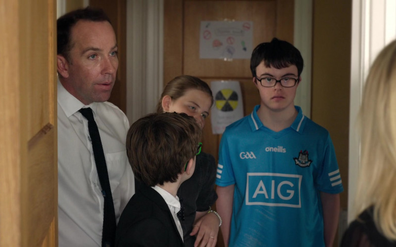 O’Neills x AIG Shirt in Bad Sisters S01E01 The Prick (2022)