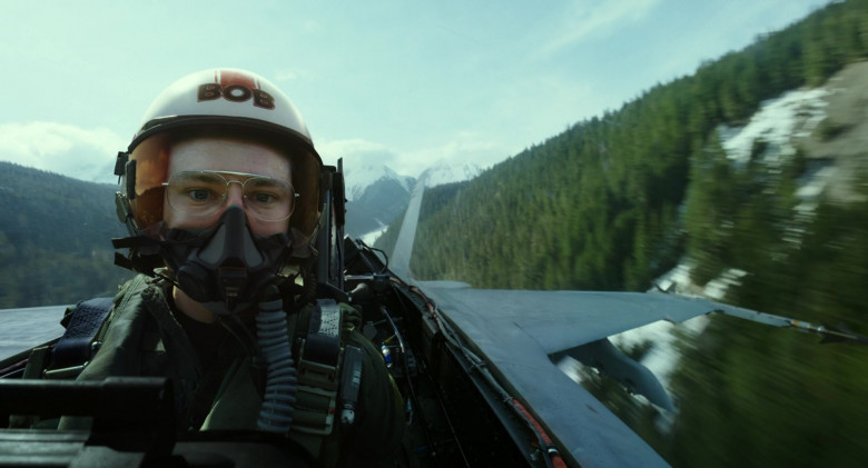Ray-Ban Men's Eyeglasses of Lewis Pullman as LT Robert ‘Bob' Floyd in Top Gun Maverick (2)
