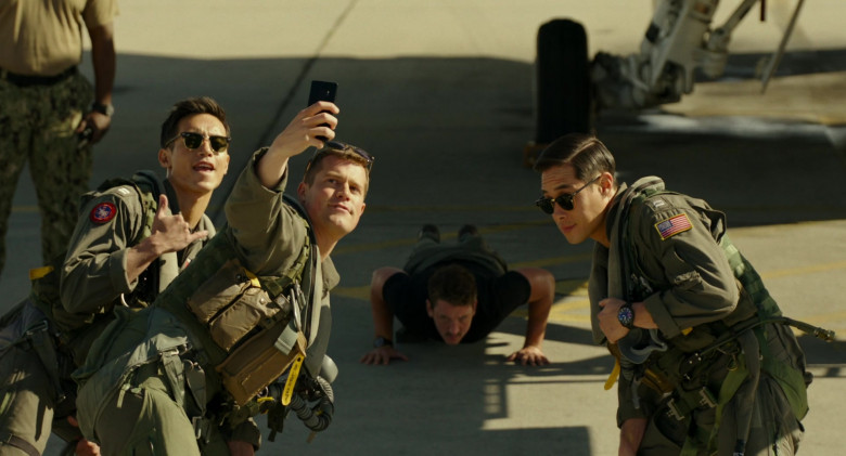 Ray-Ban Sunglasses Worn by Actors in Top Gun Maverick (5)