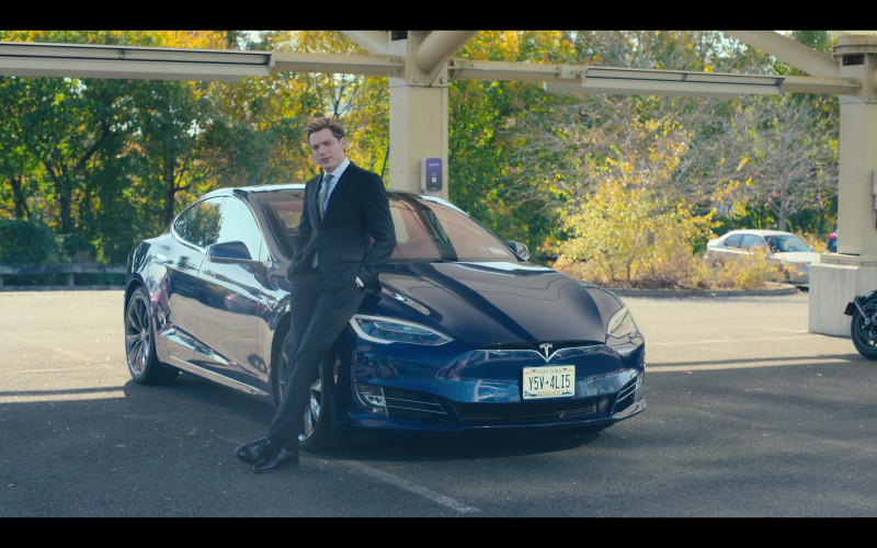Tesla Model S Blue Car in Partner Track S01E03 Change of Venue (6)