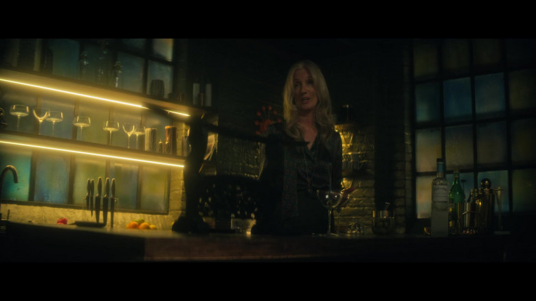 Valentine Distilling ‘Valentine' Vodka in The Sandman S01E02 Imperfect Hosts (2)