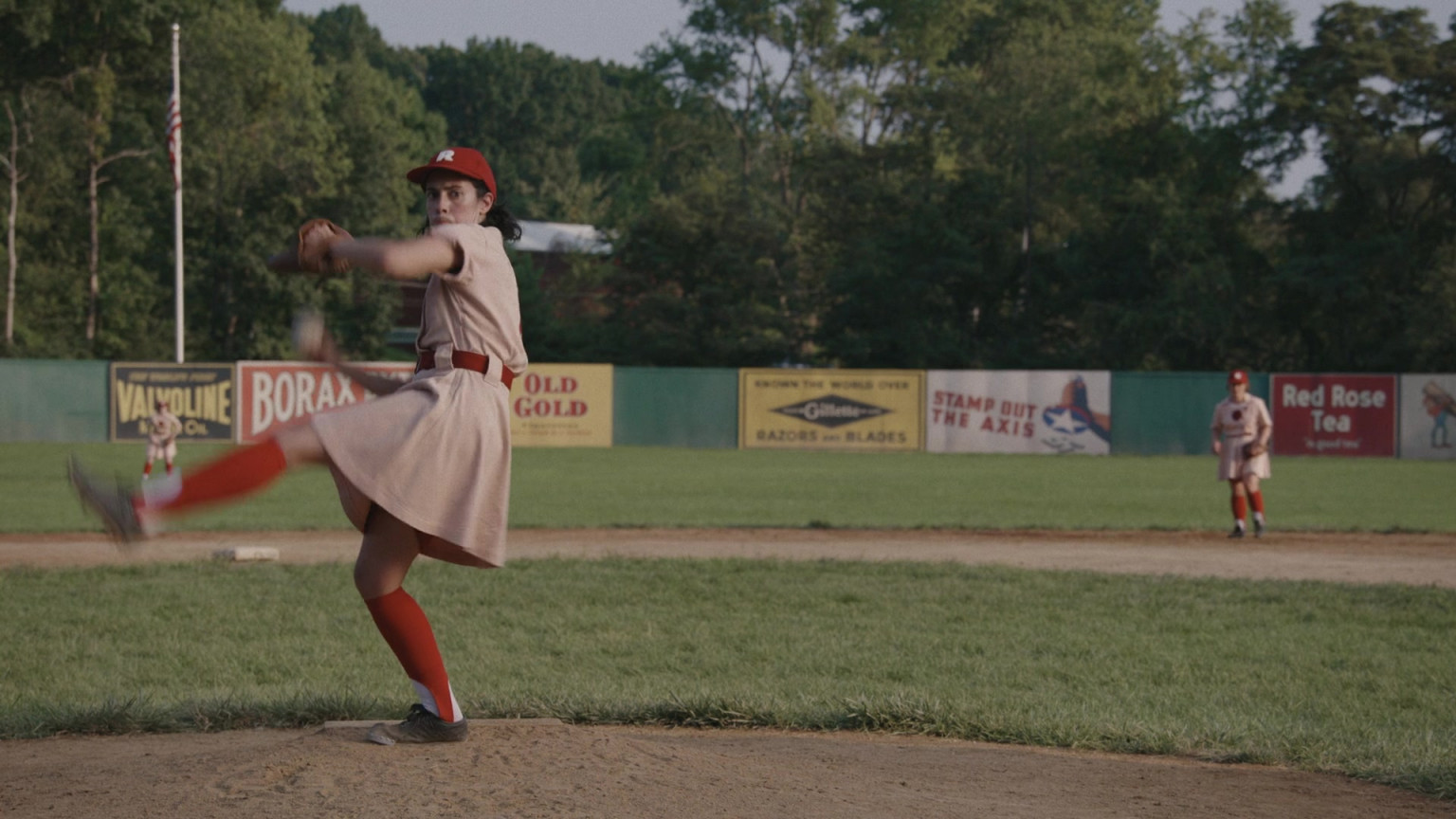 Valvoline, Gillette And Red Rose Tea In A League Of Their Own S01E02