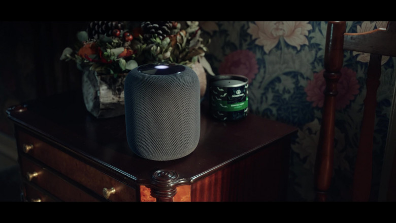 Apple HomePod Smart Speaker and Voice Assistant in Hocus Pocus 2 (1)