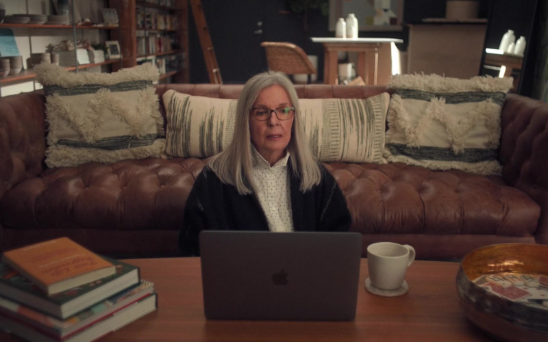 Apple MacBook Pro Laptop of Diane Keaton in Mack & Rita (2022)