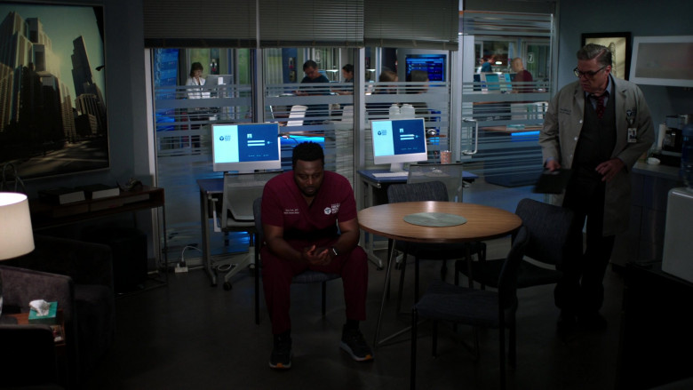 Apple iMac Computers in Chicago Med S08E01 How Do You Begin to Count the Losses (4)