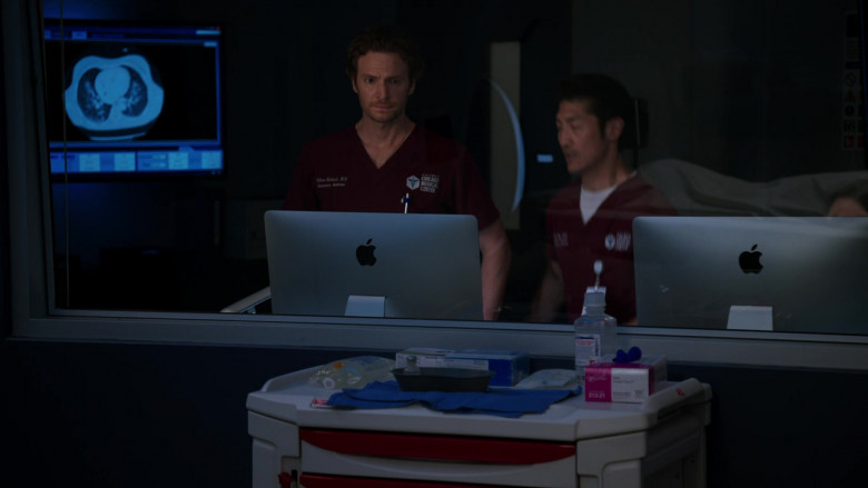 Apple iMac Computers in Chicago Med S08E01 How Do You Begin to Count the Losses (7)