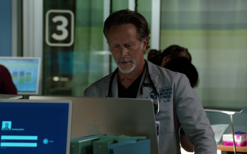 Apple iMac Computers in Chicago Med S08E02 (Caught Between) The Wrecking Ball and the Butterfly (2)