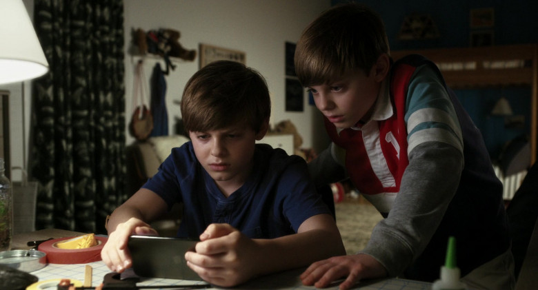 Apple iPhone Smartphone Used by Cameron Crovetti as Elias and Nicholas Crovetti as Lucas in Goodnight Mommy (2)