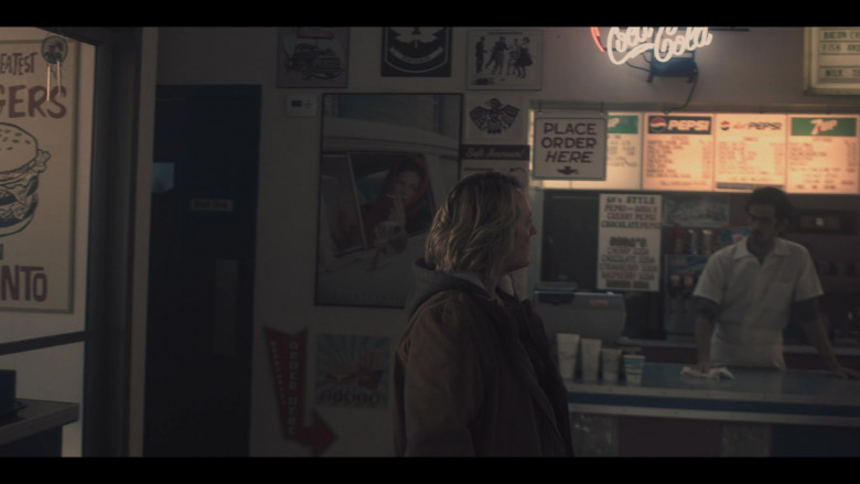 Coca-Cola Sign, Pepsi, 7UP in The Handmaid's Tale S05E01 Morning (2022)