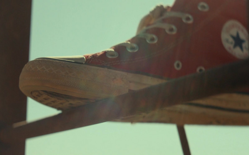 Converse Sneakers of Virginia Gardner as Shiloh Hunter in Fall (1)