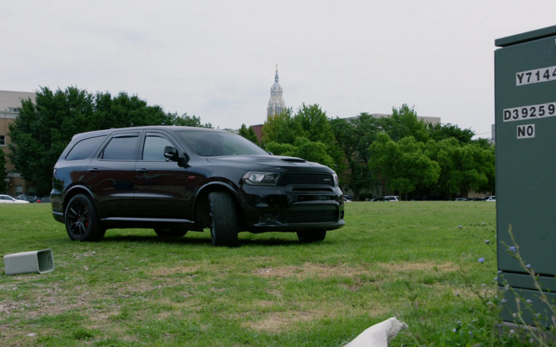Dodge Durango SRT Car in Chicago P.D. S10E01 "Let It Bleed" (2022)