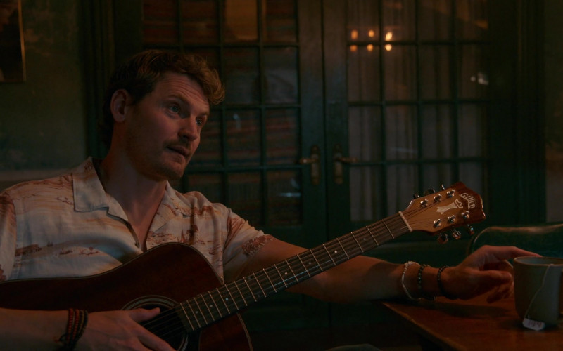 Guild Guitar in Good Trouble S04E08 This Is Not My Beautiful House (2022)