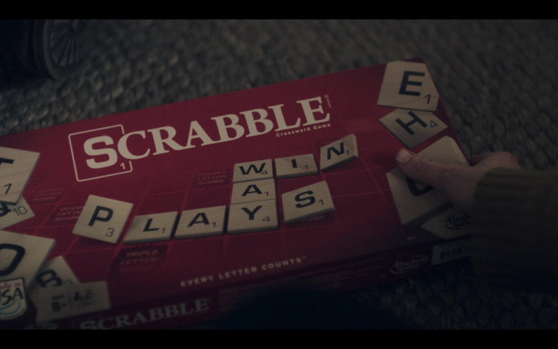Hasbro Gaming Scrabble Game in The Handmaid's Tale S05E02 "Ballet" (2022)