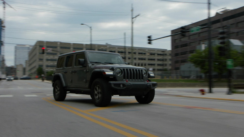 Jeep Wrangler Rubicon Car in Chicago P.D. S10E02 The Real You (2)