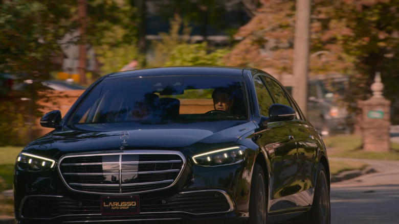 Mercedes-Benz S-Class in Cobra Kai S05E03 Playing with Fire (2022)