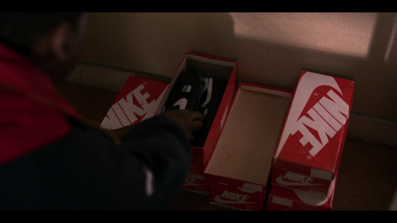 Nike Shoe Boxes in Power Book III Raising Kanan S02E04 Pay the Toll (2)