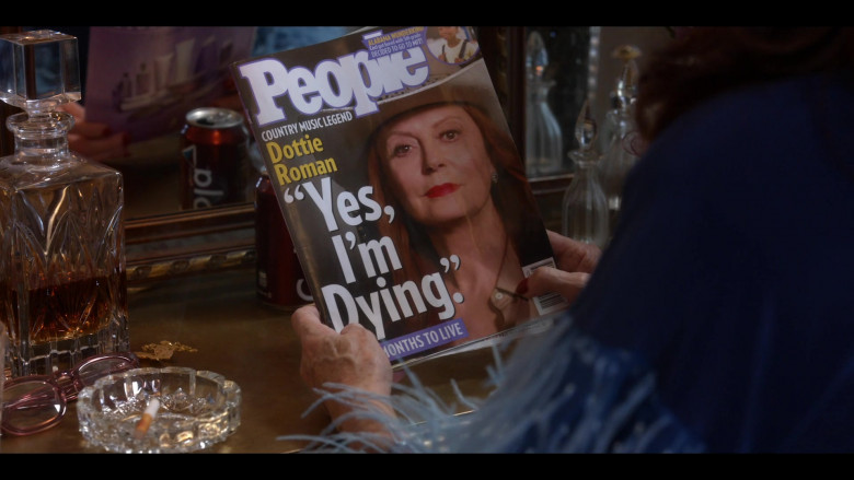 People Magazine in Monarch S01E01 Stop at Nothing (1)