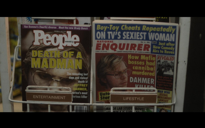 People Weekly Magazine in Monster: The Jeffrey Dahmer Story S01E10 "God of Forgiveness, God of Vengeance" (2022)