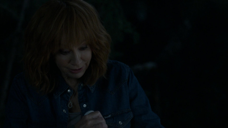 Wrangler Women's Jacket of Reba McEntire as Sunny Barnes in Big Sky S03E02 The Woods Are Lovely, Dark and Deep (2022)
