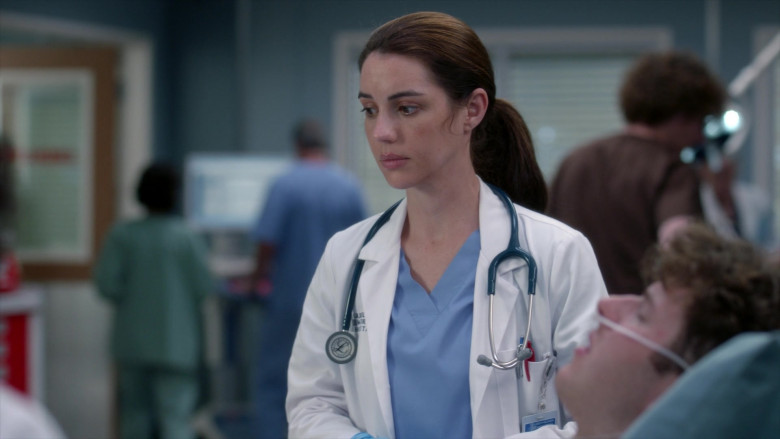 3M Littmann Stethoscope in Grey's Anatomy S19E02 Wasn't Expecting That (2)