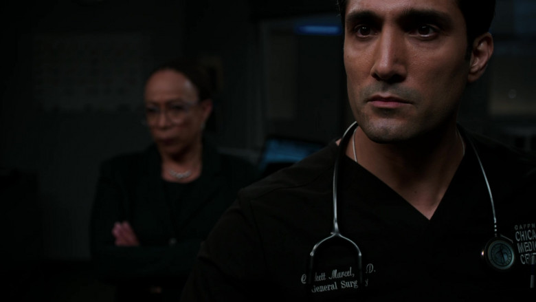 3M Littmann Stethoscopes in Chicago Med S08E05 Yep, This Is the World We Live In (4)