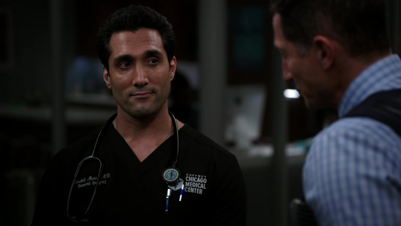 3M Littmann Stethoscopes in Chicago Med S08E05 Yep, This Is the World We Live In (6)