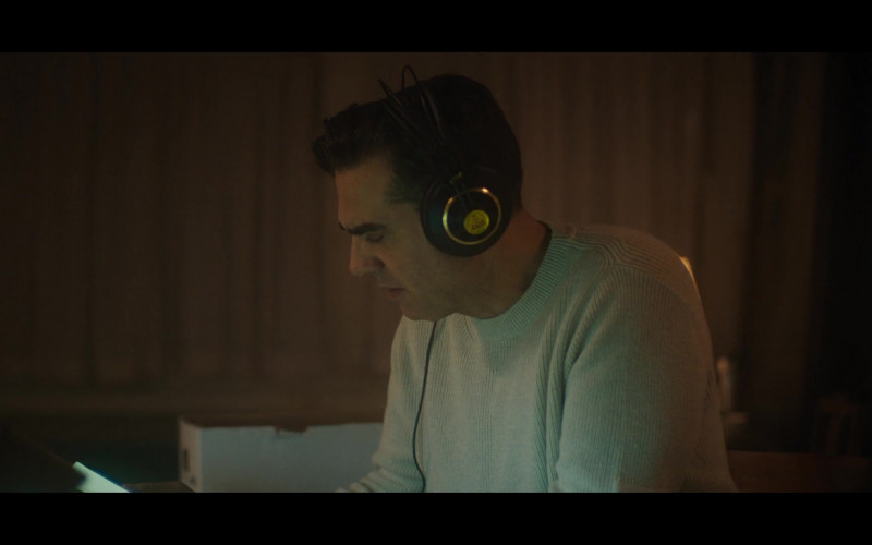 AKG Headphones of Bobby Cannavale as Dean Brannock in The Watcher S01E04 Someone to Watch Over Me (2022)