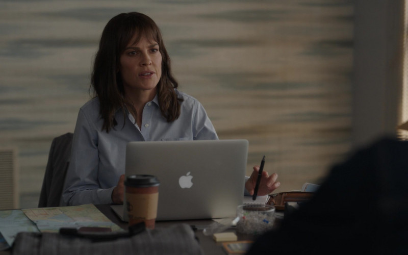 Apple MacBook Laptop in Alaska Daily S01E02 A Place We Came Together (2)