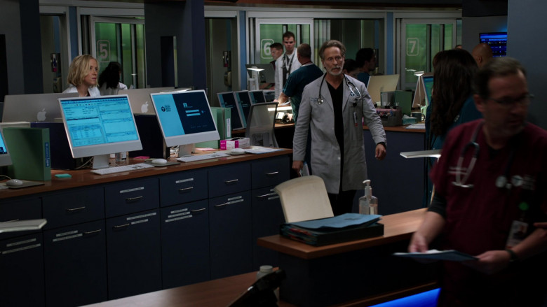 Apple iMac Computers in Chicago Med S08E04 The Apple Doesn't Fall Far from the Teacher (5)