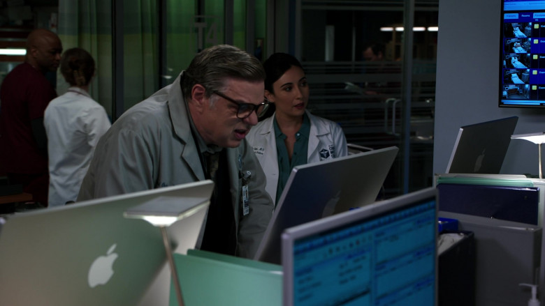 Apple iMac Computers in Chicago Med S08E05 Yep, This Is the World We Live In (13)