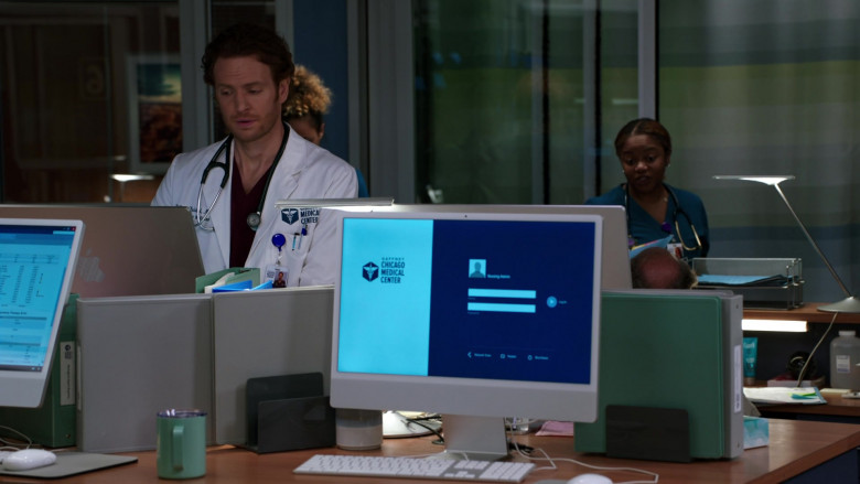 Apple iMac Computers in Chicago Med S08E05 Yep, This Is the World We Live In (2)