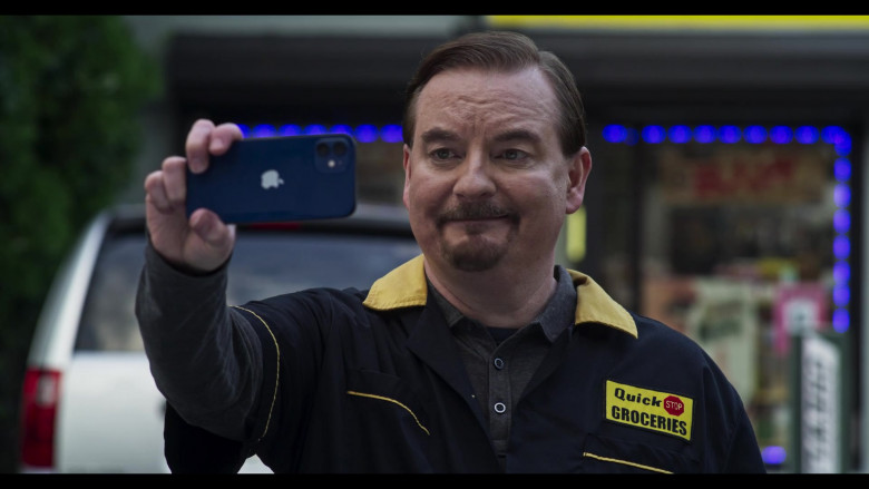Apple iPhone Smartphone of Brian O'Halloran as Dante Hicks in Clerks III (2022)
